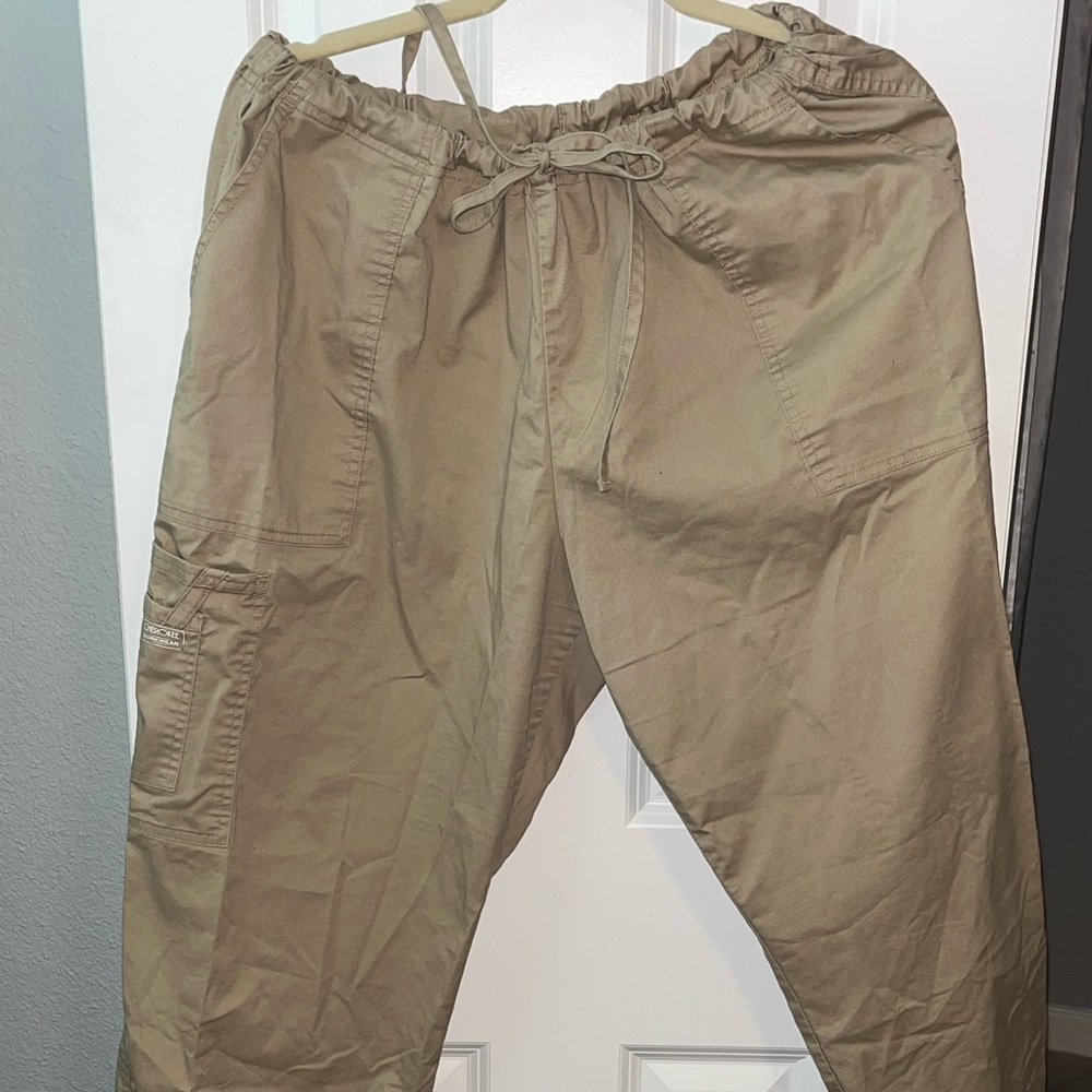 Scrub bottoms